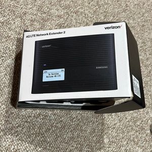 Samsung Verizon 4G LTE Network Extender 2